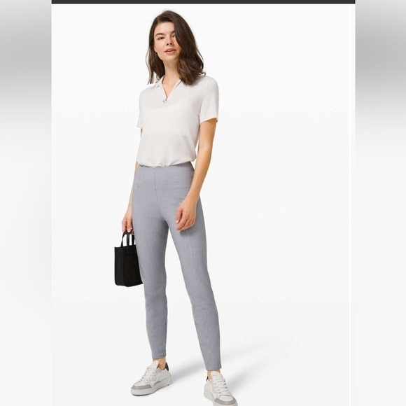 Lululemon Here to There High-Rise size 10
Crosshatch Texture Magnet Grey Multi - Picture 10 of 10